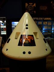 Apollo crew cabin scale model 1 3 used in Apollo and Skylab expeditions