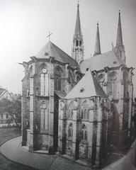 Elisabethkirche Marburg choir northern transept and sacristy interior architecture