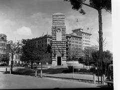 North Terrace with National War Memorial in Adelaide, Australia
