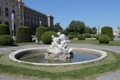 Maria-Theresien-Platz