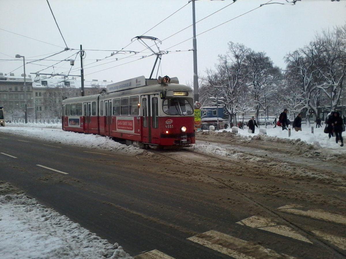 Historic 62er tram at Resselgasse station in Vienna