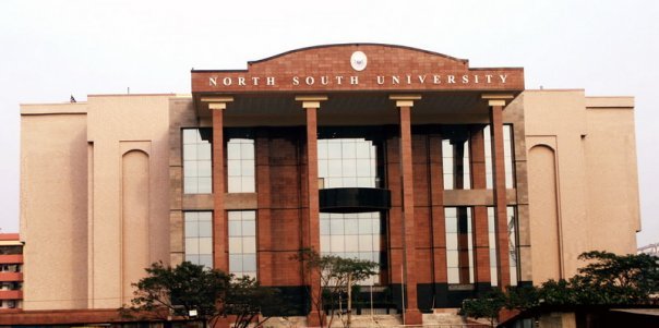 North South University front view building facade under clear sky