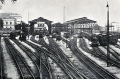 Mannheim Hauptbahnhof train station exterior with multiple tracks and platforms
