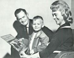 Jean Shepard with her son Don Robin and singer Hank Locklin in 1966