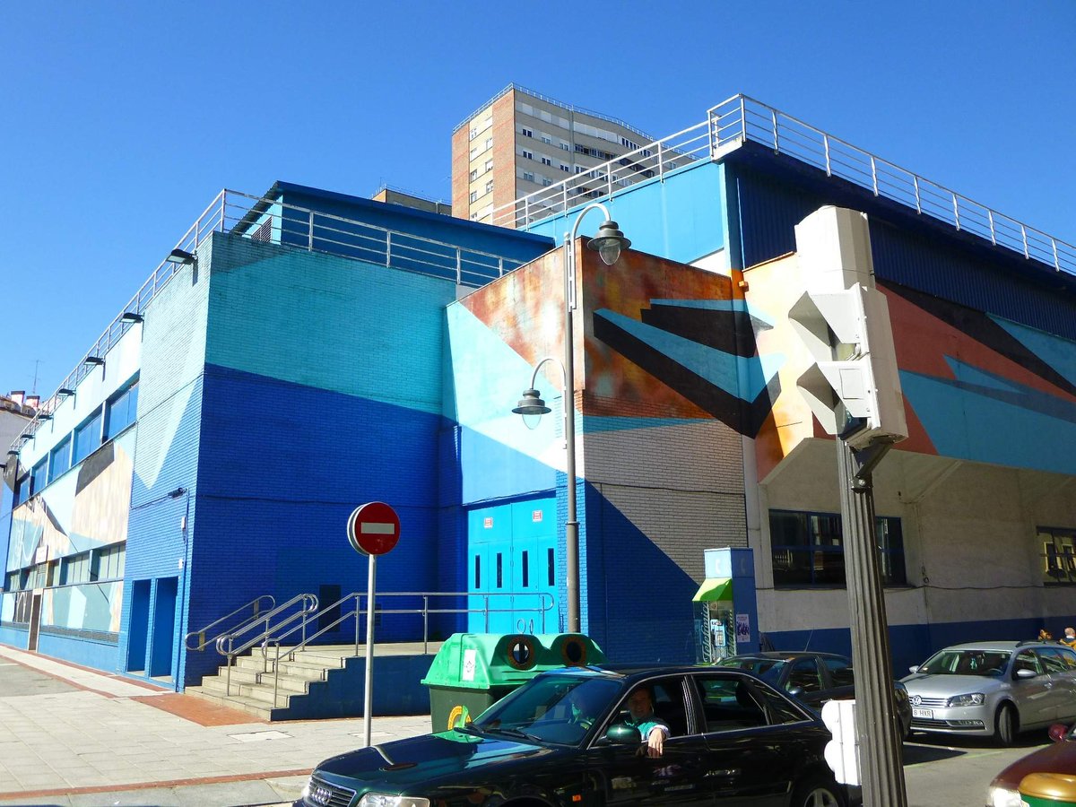 Exterior view of Pabellón de deportes La Casilla sports arena in Bilbao