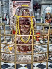 Pashupatinath Temple in Mandsaur, Madhya Pradesh with riverbank setting and historic Maratha-era architecture