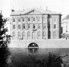 Exterior view of Arvfurstens palats palace in Stockholm by the water