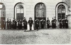 Högvakt of 2nd Life Guards at Gustaf Adolfs Torg in 1869 with Arvfurstens Palats in the background