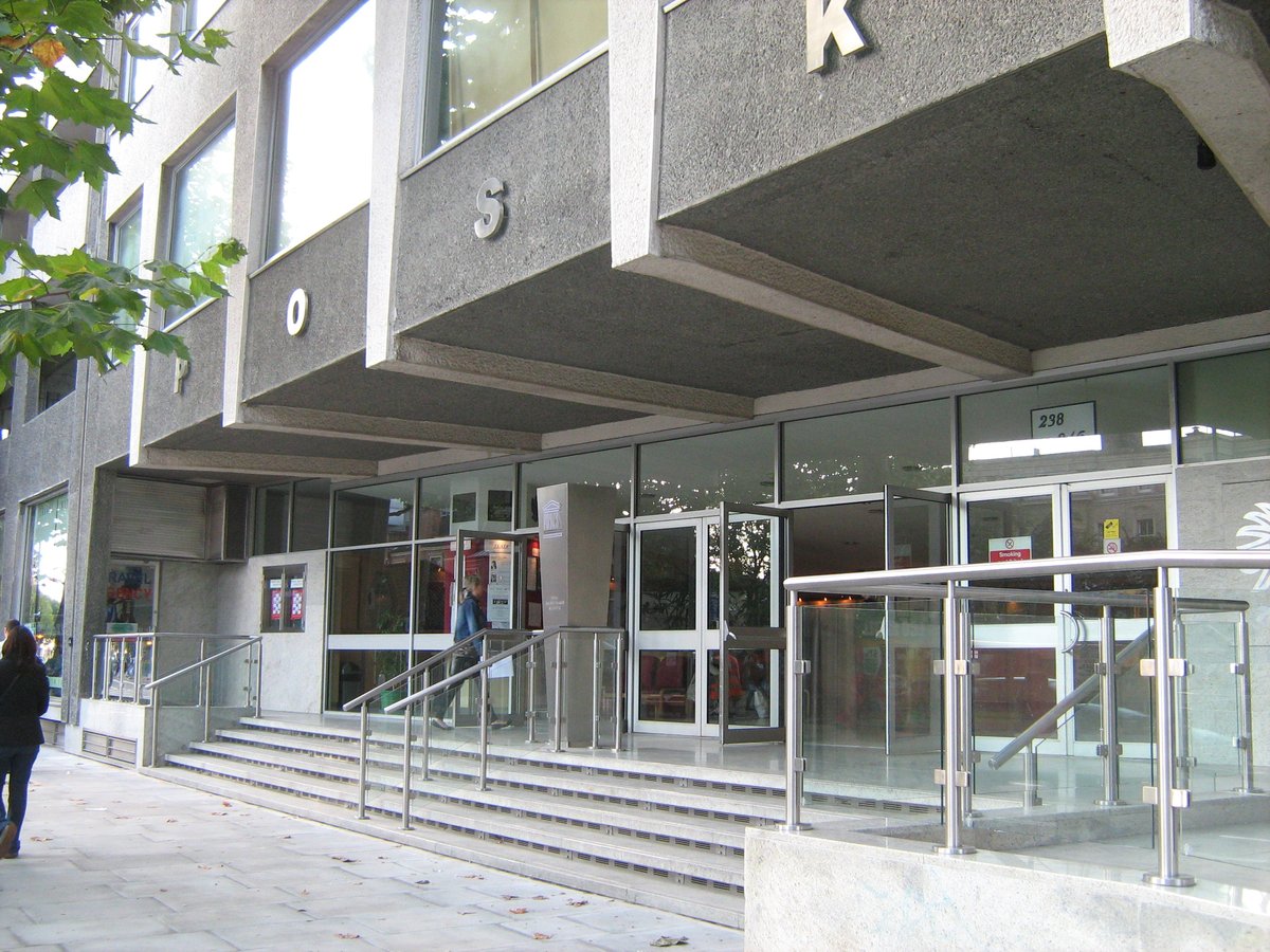 Polish University Abroad building in London