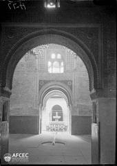 Sala De Las Dos Hermanas