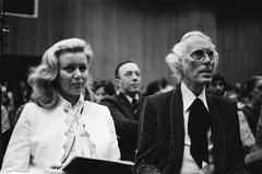 Opening exhibition of painter Carel Willink and his wife Sylvia at the Stedelijk Museum in Amsterdam on February 22, 1980