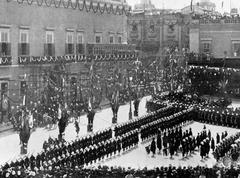 King Edward VII entering the Grandmaster's Palace in Malta during his visit in April 1903