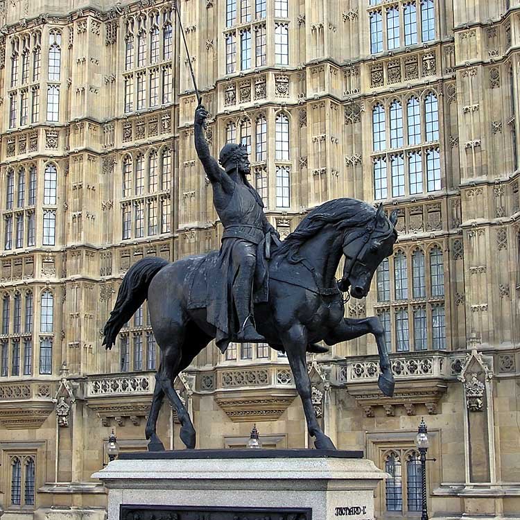 Bronze sculpture of Richard the Lionheart outside the Houses of Parliament in London