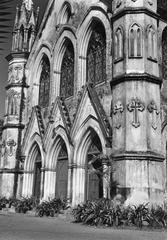 Saint Thoms monument architecture in Madras, 1945 black and white photo