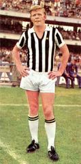 Helmut Haller playing for Juventus at Verona's stadio Marcantonio Bentegodi 1970-71 season