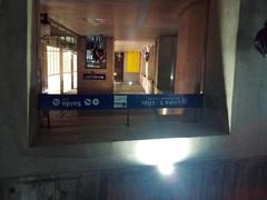 Transfer area to Line 5-Lilás at Santa Cruz Station