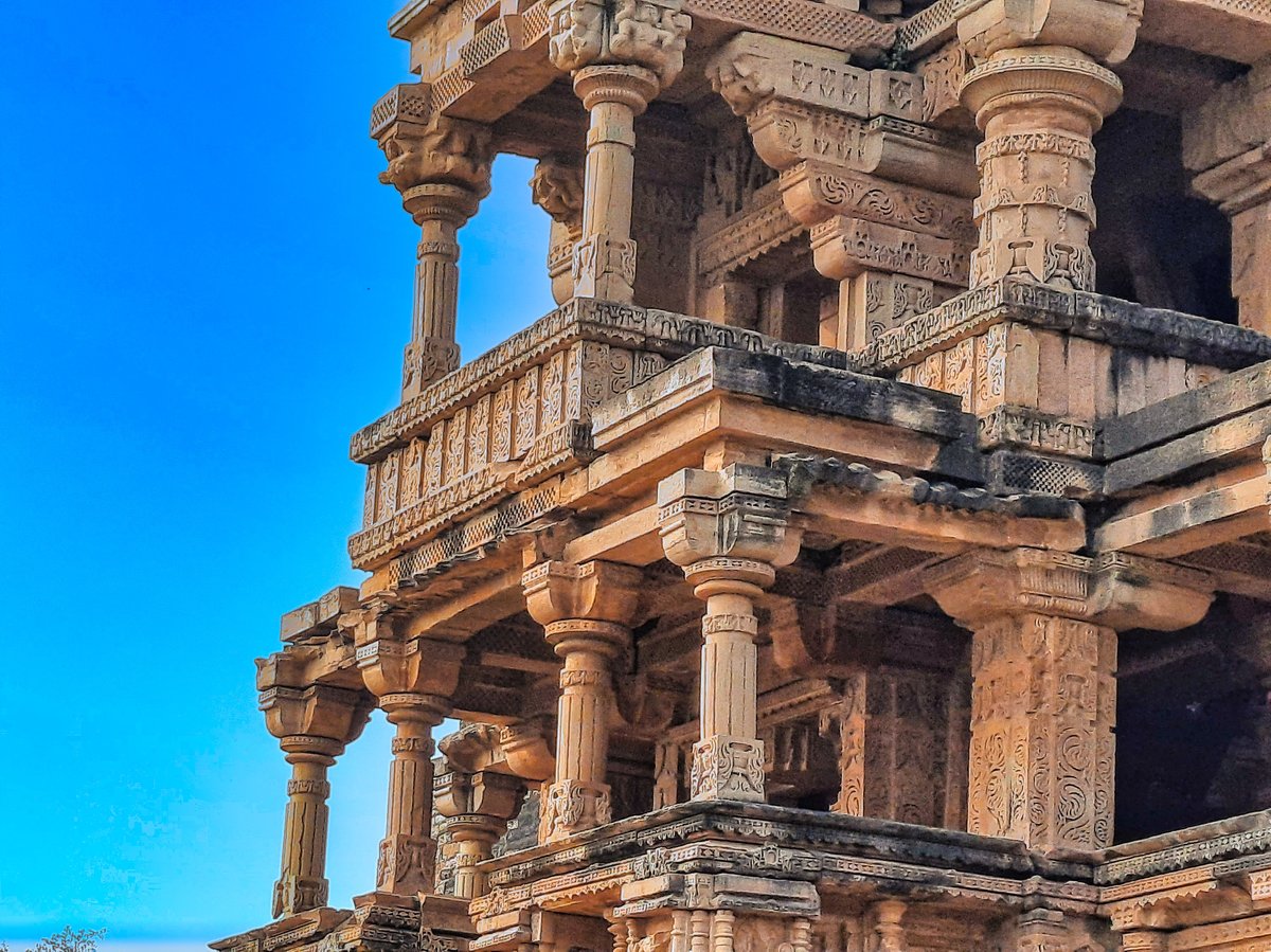 Eleventh century Sasbahu twin Hindu temples with intricate Sekhari-style carvings at Gwalior Fort Madhya Pradesh