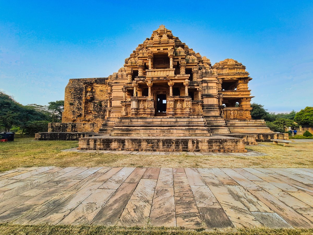 11th century Sasbahu twin Hindu temples at Gwalior Fort, Madhya Pradesh, showing intricate Sekhari-style stone carvings and multi-storey architecture in ruins