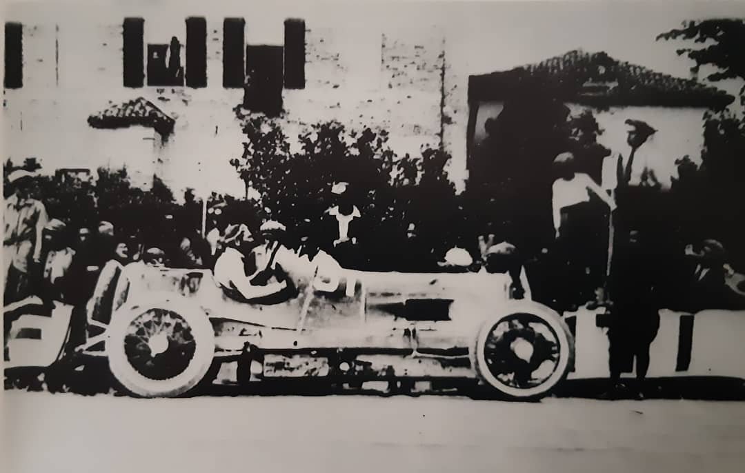 Emilio Materassi with his Itala Special racing car at Circuito Savio near Ravenna in 1924