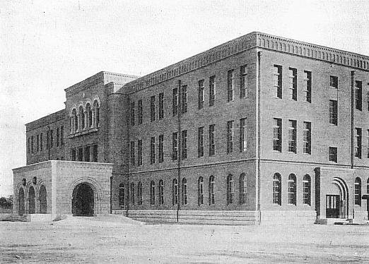 Keijo Judicial Building exterior view with classical architectural design
