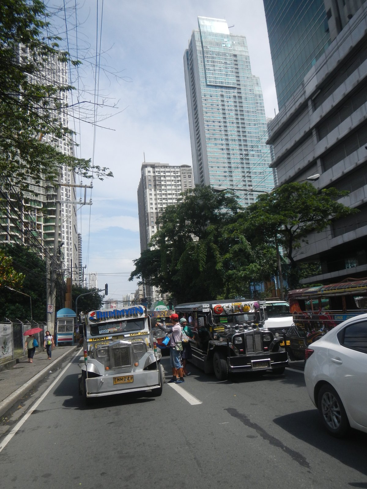 Ortigas Center view from Mandaluyong City showing San Miguel Avenue, One San Miguel Avenue building and Shaw Boulevard