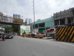 Shaw Boulevard intersection with Radial Road 5 and Circumferential Road 5 in Pasig City, Ortigas Center, visible buildings and traffic