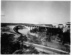 Tranebergsbron bridge in Stockholm spanning over water with architectural details from 1933-1935