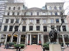 Statue of Robert Burns by Henry Hudson Kitson in Boston
