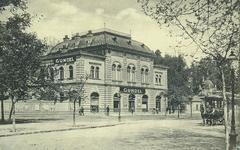 City Park Gundel restaurant building in 1916 on a postcard