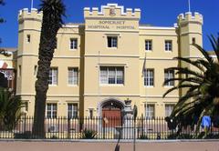 Somerset Hospital building in Cape Town during daytime