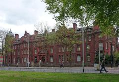 |
  Saint Mary'S Hospital