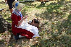 Living Historian demonstrating historical artifacts at Todd's Inheritance historic site