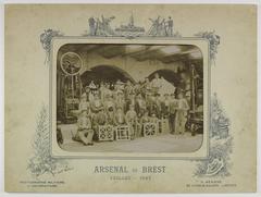Ernest Mézière photograph of Brest Arsenal woodworking workshop in summer 1907