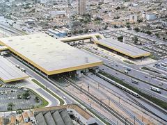View of the newly constructed Tatuapé Station with parking lot on the right side