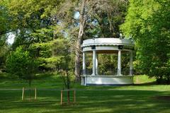 Bandsmen's Memorial statue in Christchurch Botanic Gardens New Zealand