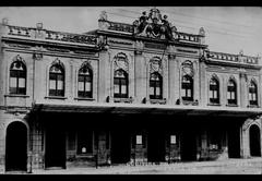 Old Theatro Guayra theatre building in Curitiba in 1915