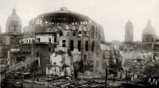 Demolition of L'auditorium Augusteo-Correa in 1936
