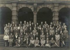 Somerville College graduates in 1939 group photo