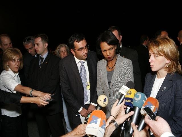 Secretary of State Condoleezza Rice interviewed by Ministry of International Affairs Eka Tkheshelashvili at Tbilisi Airport during visit to Georgia August 2008