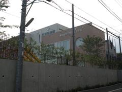 Tokyo City University Elementary School building exterior, modern architecture under clear sky