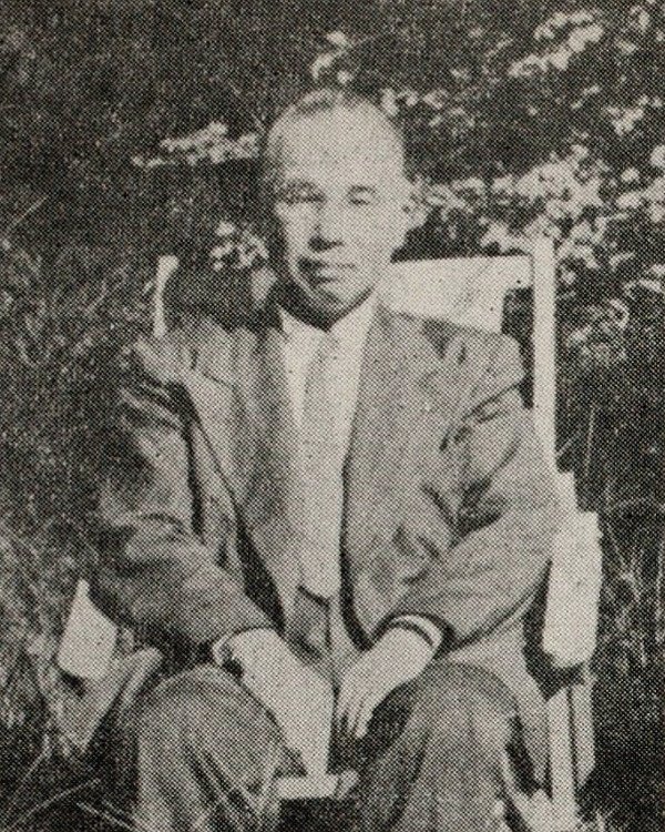 Portrait of Kuwata Hidenobu