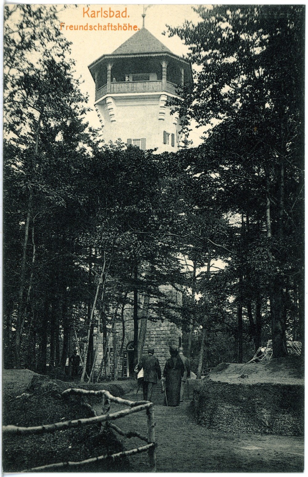 Historic black and white photo of Freundschaftshöhe in Karlsbad from 1914