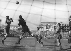 1957 Serie A football match between Torino and Alessandria at Filadelfia Stadium