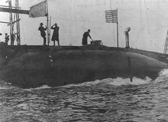 USS Pike (SS-6) submarine launching in San Francisco on January 14, 1903