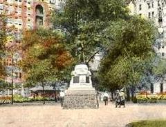 Washington Gray Monument in Washington Square Philadelphia