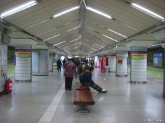 Jongro-3-ga Seoul subway station entrance with signage and pedestrian crossing