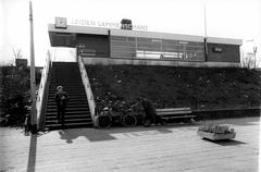 View of Leiden Lammenschans railway station in Leiden