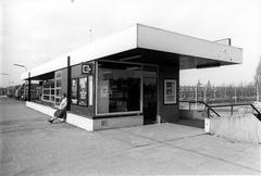 View of the platform side of Leiden Lammenschans railway station in Leiden
