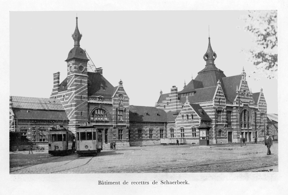 Schaarbeek station forecourt with trams 83 and 3 waiting to depart