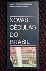 Folder from Banco Central do Brasil 1970 displaying new Cruzeiro banknotes designed by Aloísio Magalhães